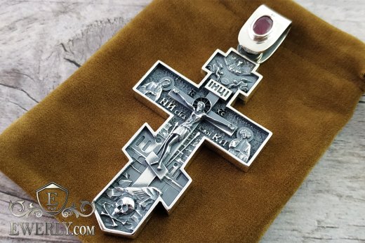 Male silver cross with ruby 131004VO